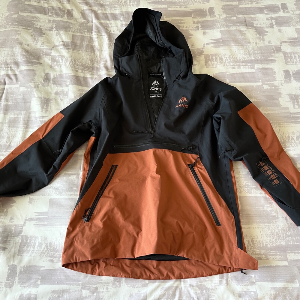 Jones Women’s MTN Surf Anorak